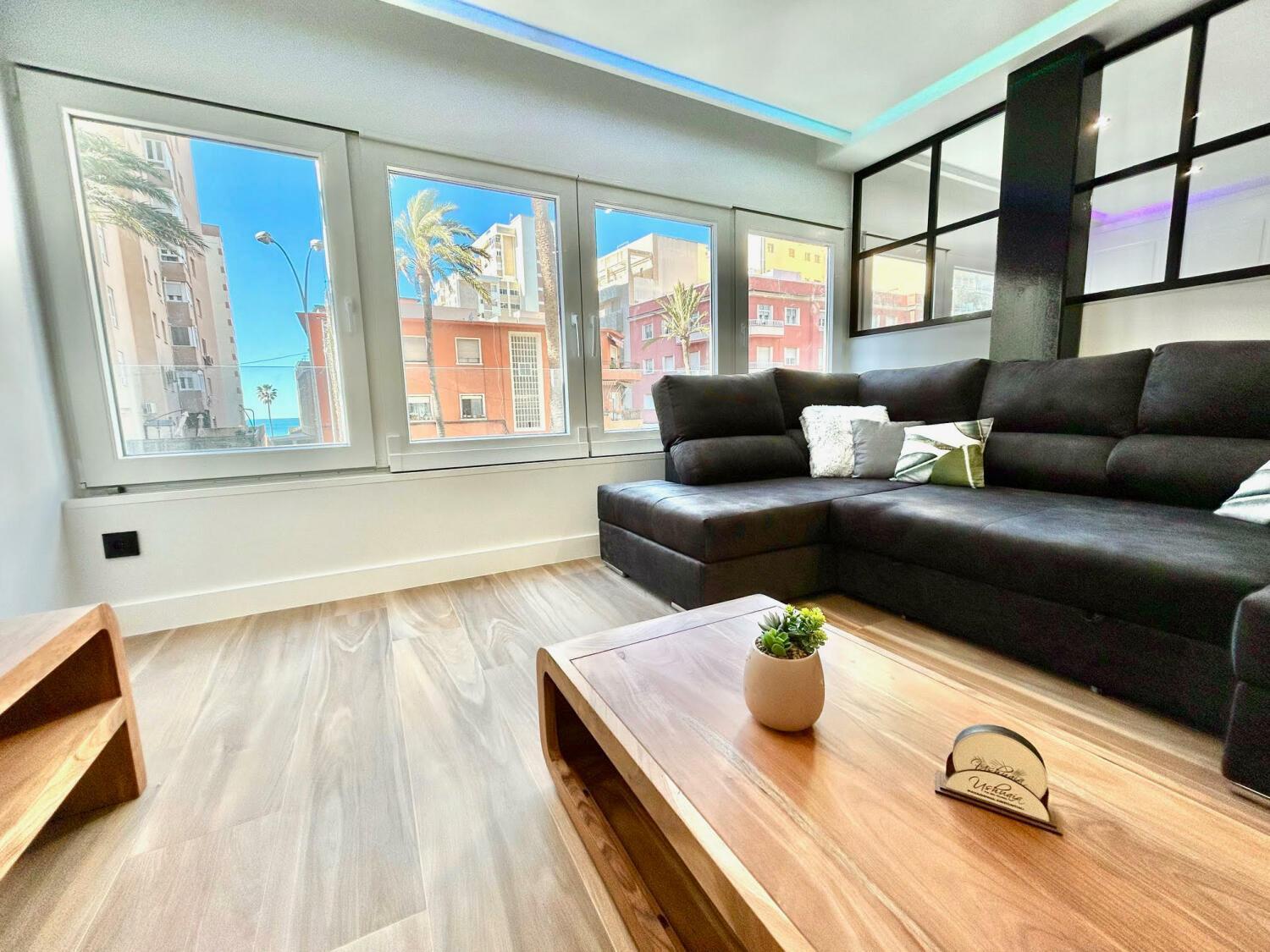קדיז Gatu Premium Deseo Piso De Lujo Con Parking " Preferente Mayores De 25 Anos Y Familias " מראה חיצוני תמונה
